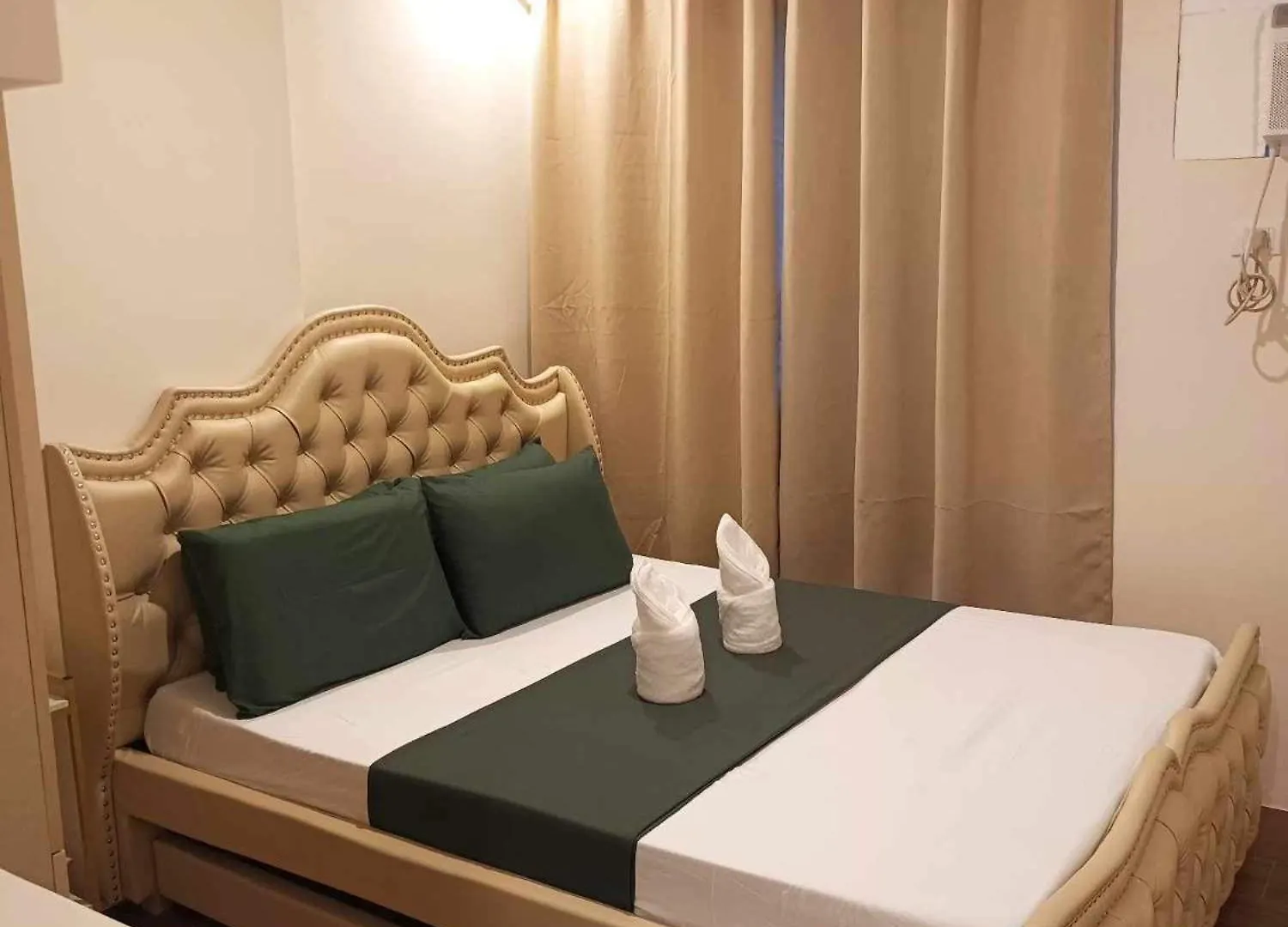 Matina Enclaves Condo Near Sm Ecoland Davao Apartment