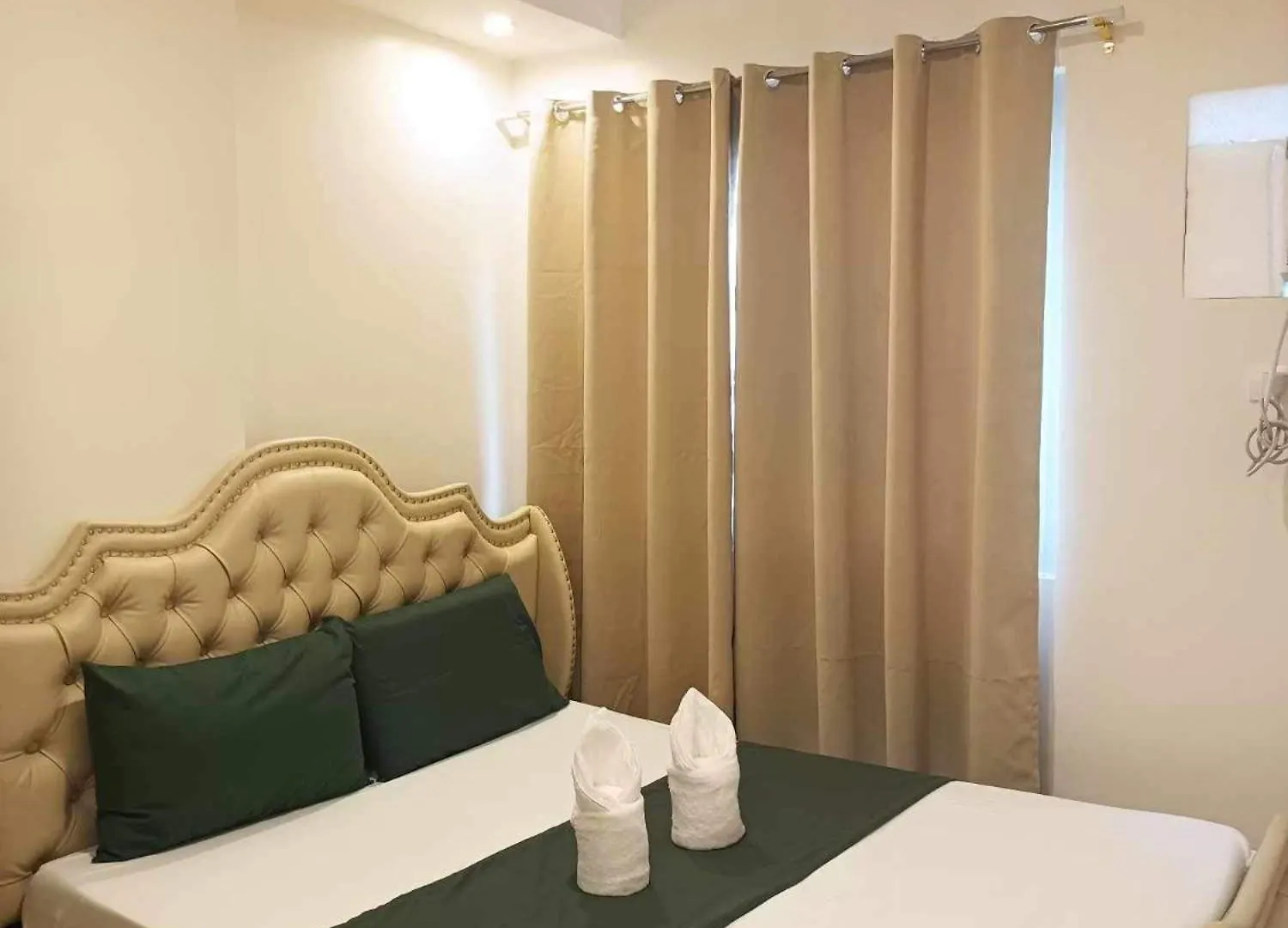 Matina Enclaves Condo Near Sm Ecoland Davao 0*,